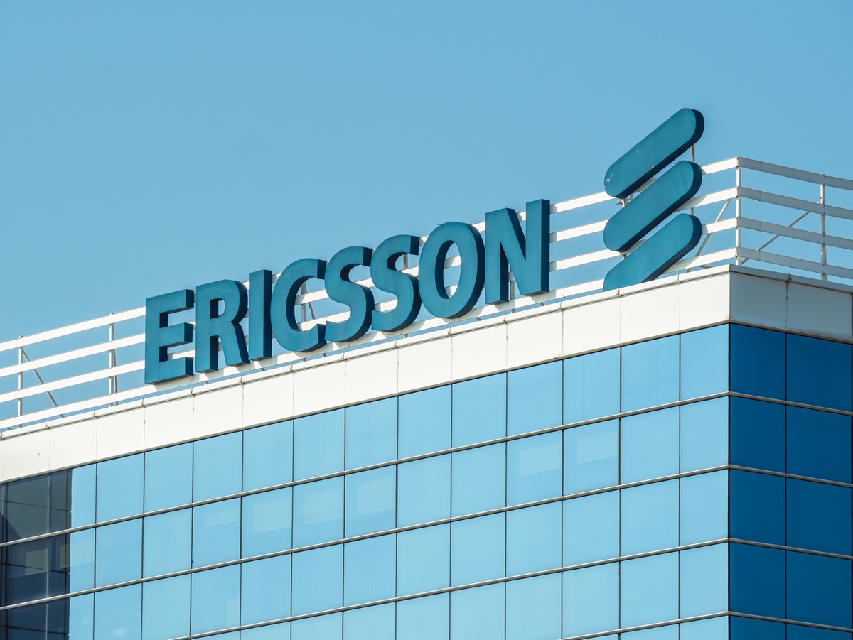 Mobile wallet - Image of Ericsson logo on building